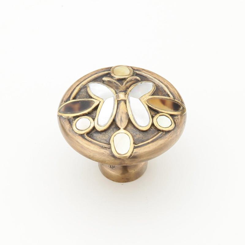 Schaub and Company Knob, Penshell/Mother of Pearl, PB/AB, 1-1/2" dia 960K-PB/AB