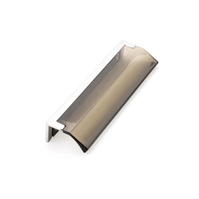 Schaub Edge Pull, Polished Chrome, Smoke, 128 mm cc 324-26-SM