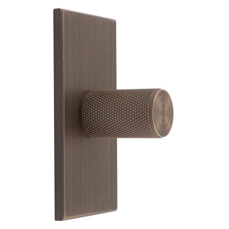 Carlisle Brass - Knurled Cylinder Knob on backplate - Antique Brass