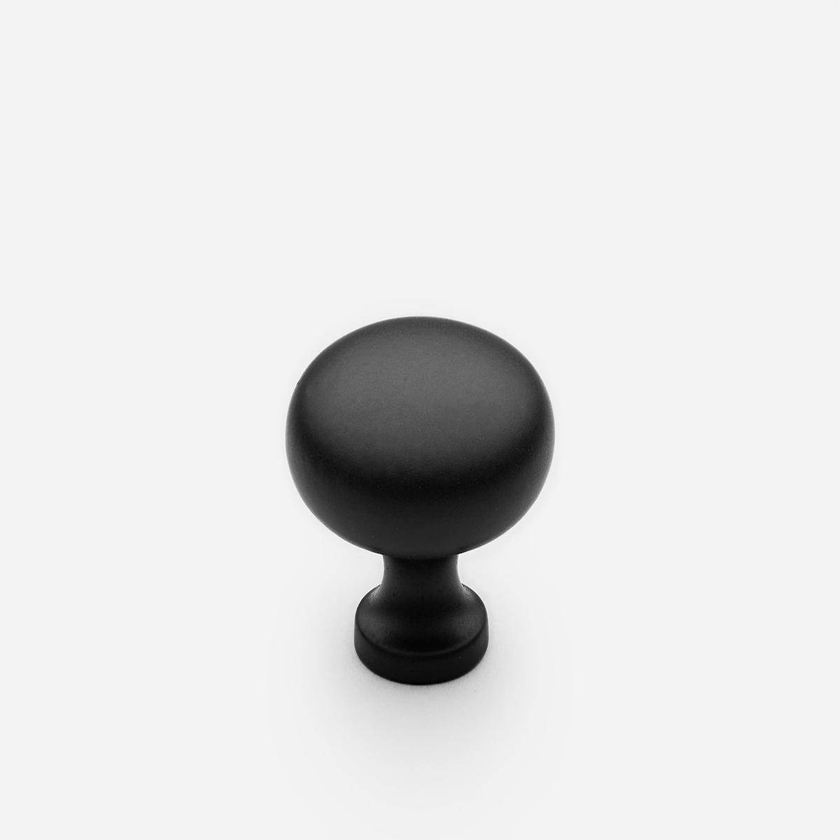 Classic Knob - Small | Matte Black