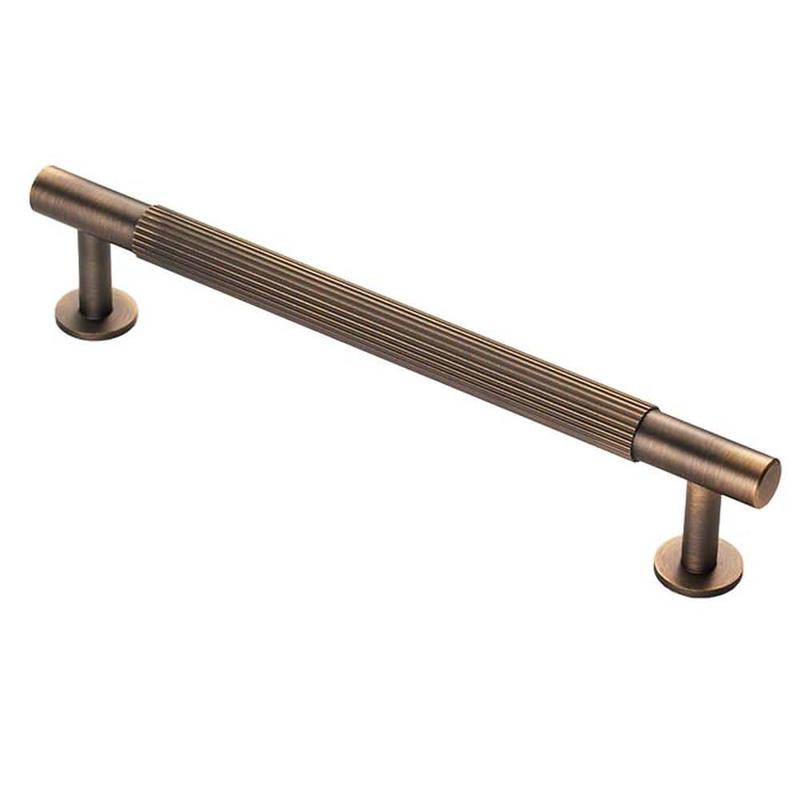 Carlisle Brass - Lines Pull Handle 160mm c/c - Antique Brass