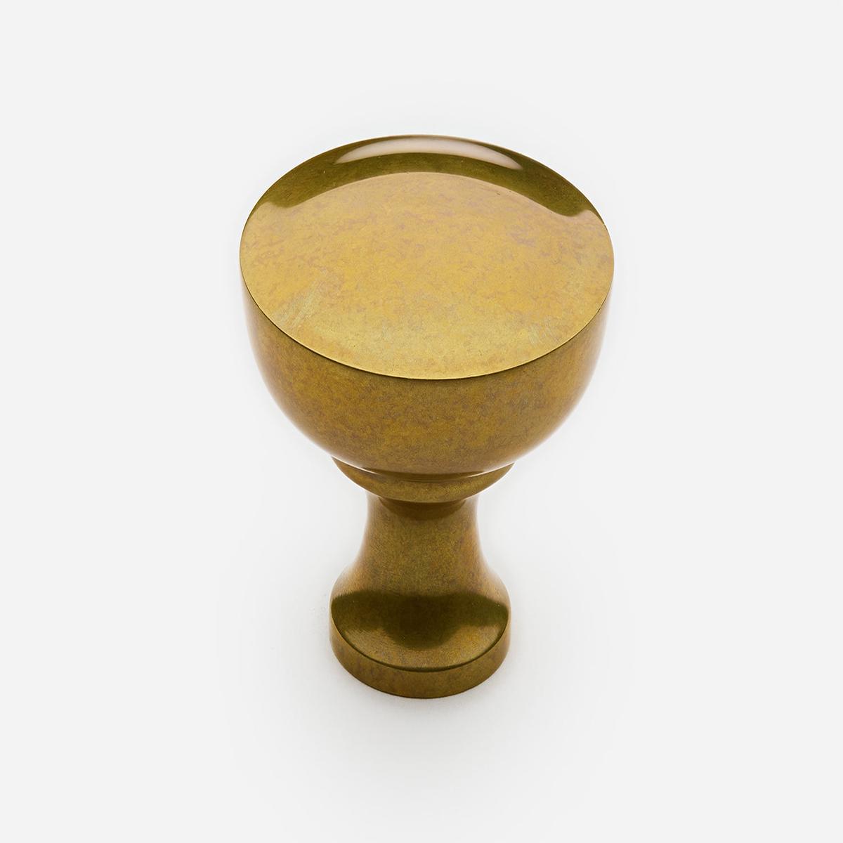 Triumph Knob - Large | Unlacquered Aged Brass