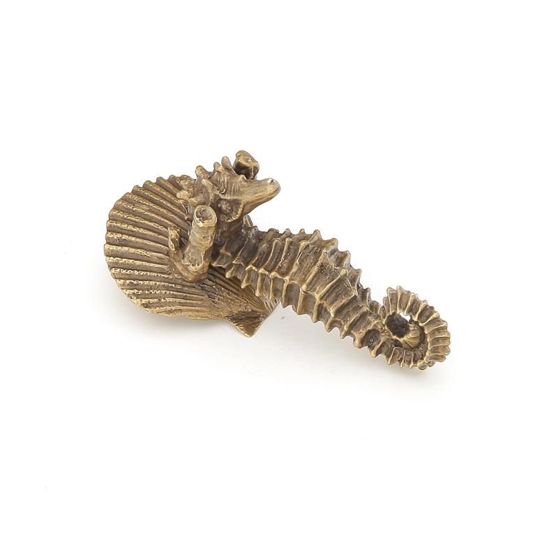 Schaub and Company Knob, Seahorse Pendant, Estate Dover, 1-1/4" x 1-1/2" dia 897-ED