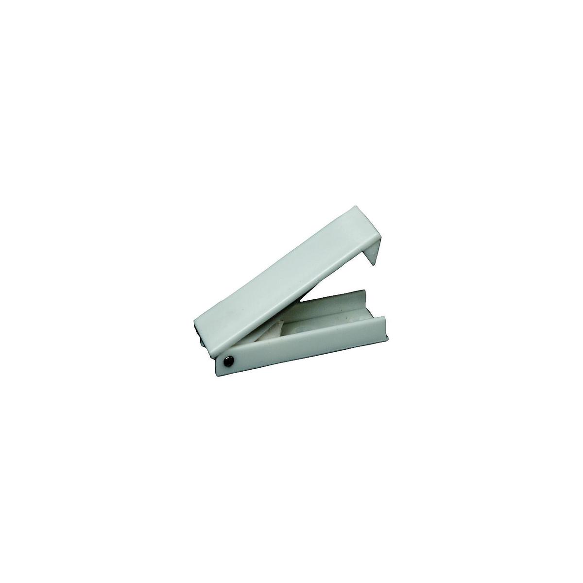 BAGGAGE DOOR CATCH-WHT.SQUARE